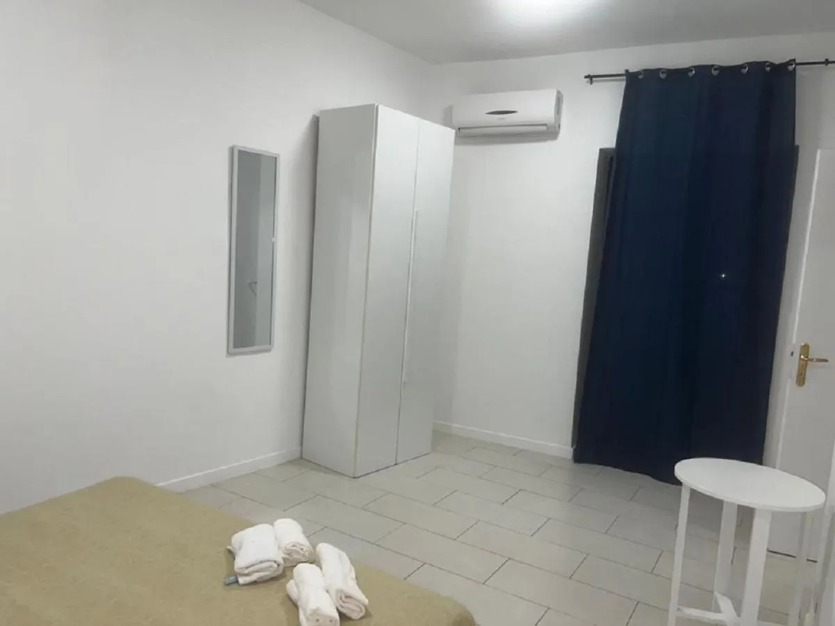 Apartament The Traveler'S House Palermo